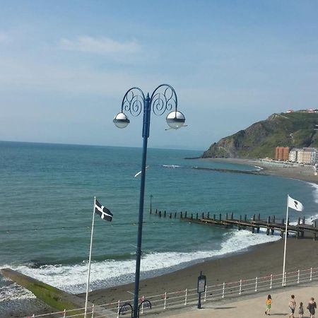 Awel Mor Holiday Apartment Aberystwyth Værelse billede