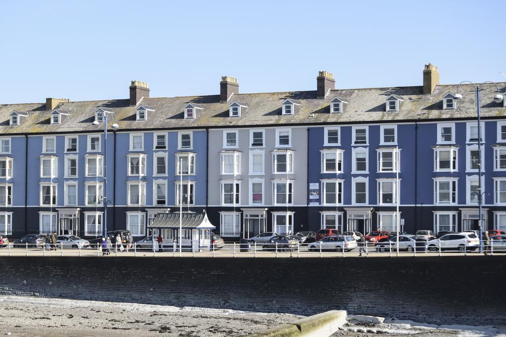 Awel Mor Holiday Apartment Aberystwyth Eksteriør billede